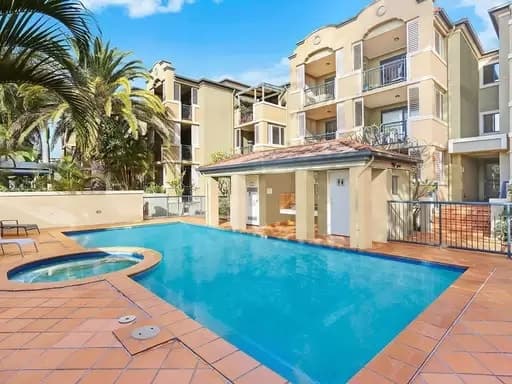 Mermaid Beach, Mermaid Beach - Image 1