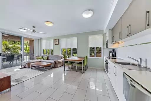 Airlie Beach, Airlie Beach - Image 1