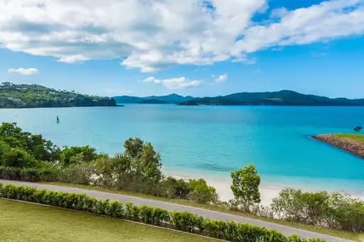 Hamilton Island, Hamilton Island - Image 1