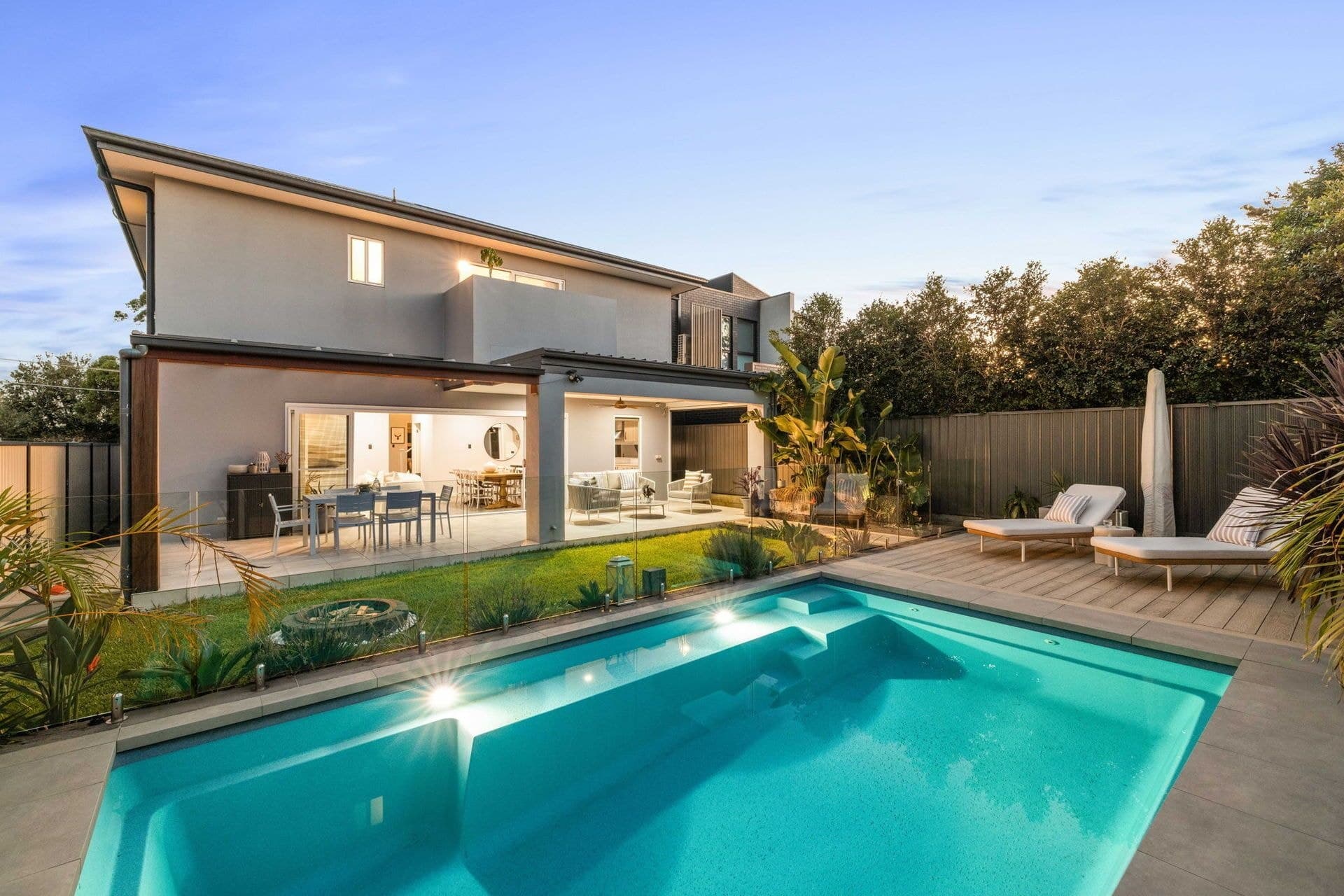 107 Sparks Street, Eastlakes - Image 1