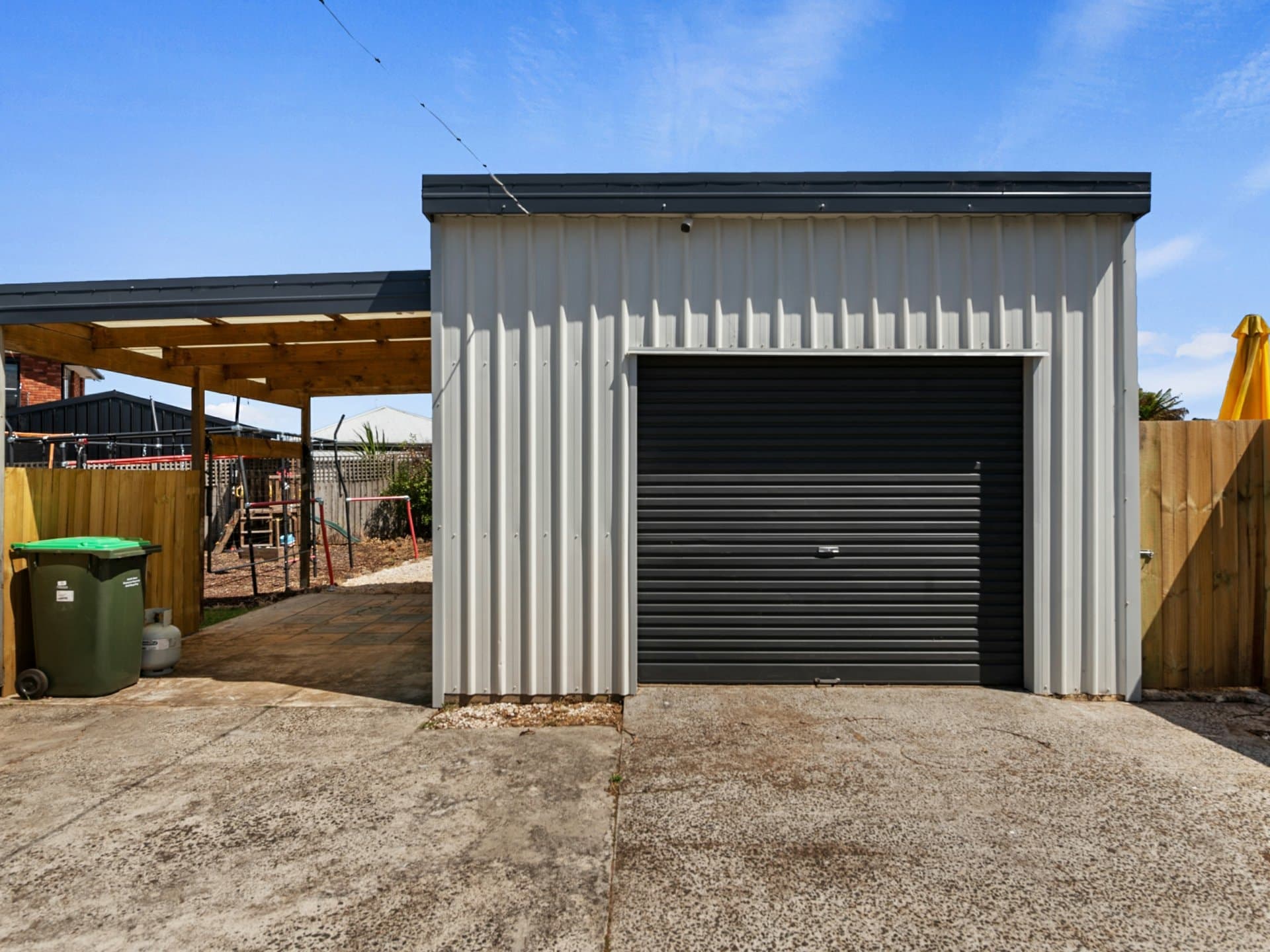 21 Raymond Avenue Devonport TAS, Devonport - Image 1