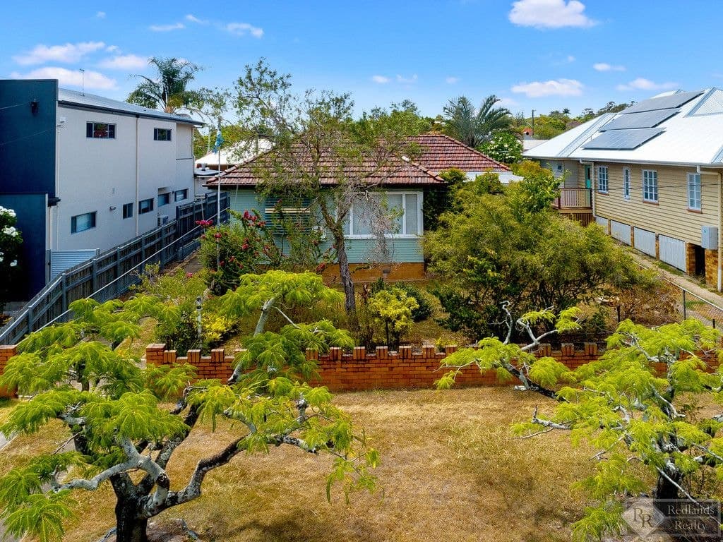 16 Blackwood Avenue, CANNON HILL QLD 4170, Cannon Hill - Image 1