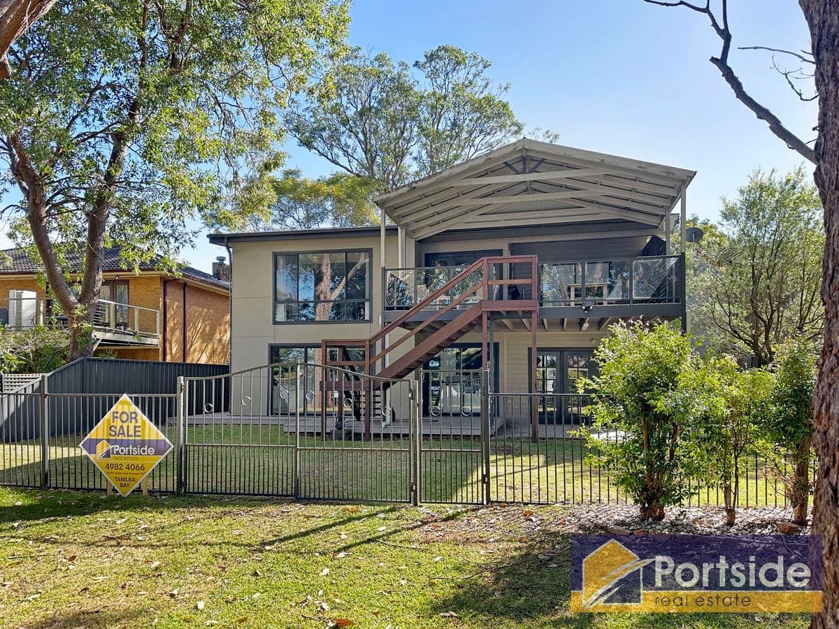 101 John Parade, Lemon Tree Passage, Lemon Tree Passage - Image 1