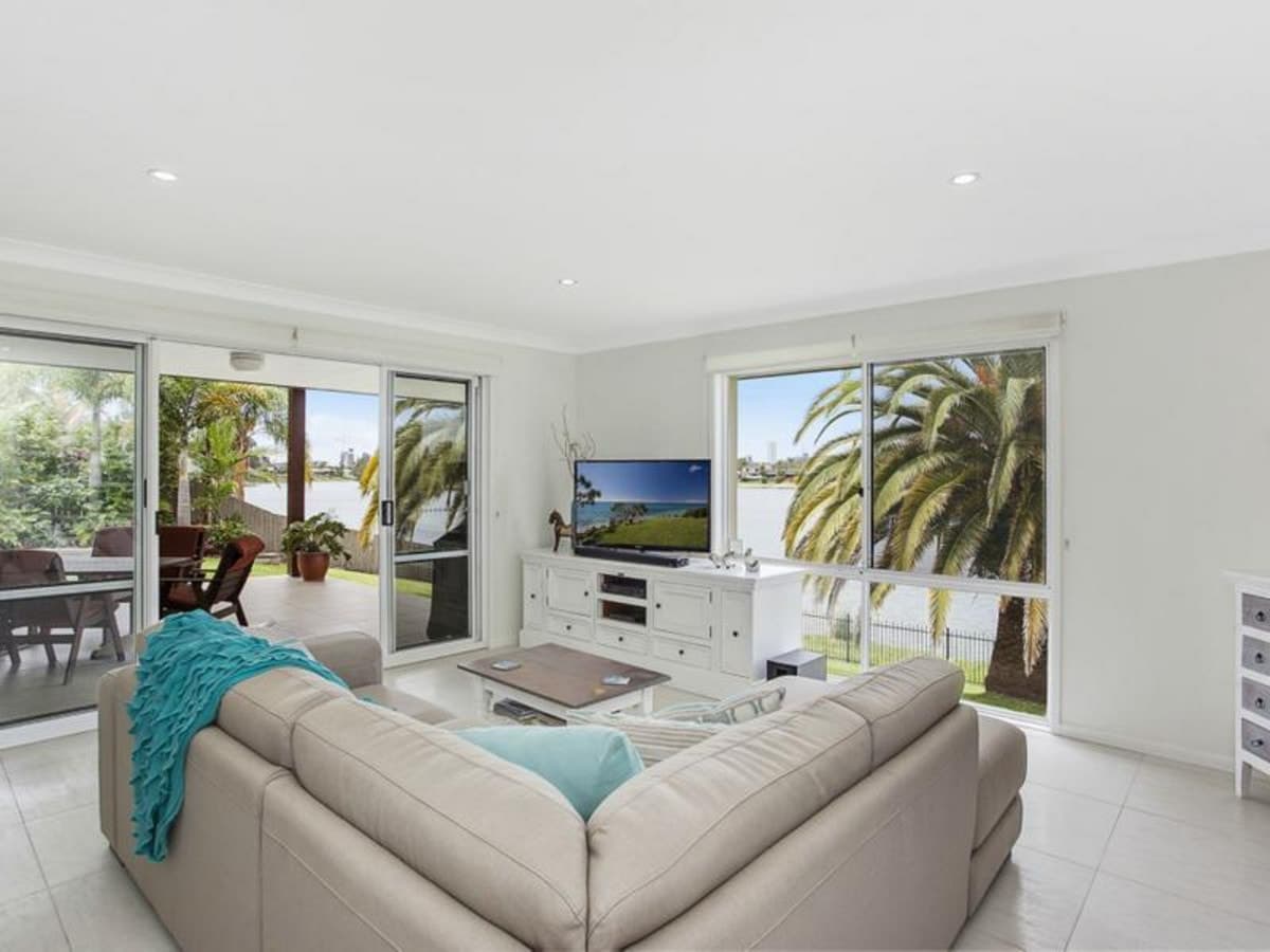 88 Honeyeater Drive, BURLEIGH WATERS, Burleigh Waters - Image 1