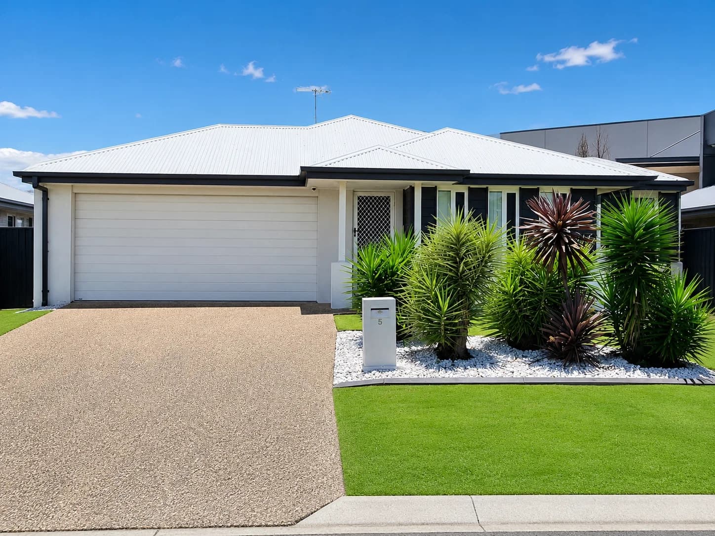 5 Clancy Court, Rothwell, QLD, 4022, Rothwell - Image 1