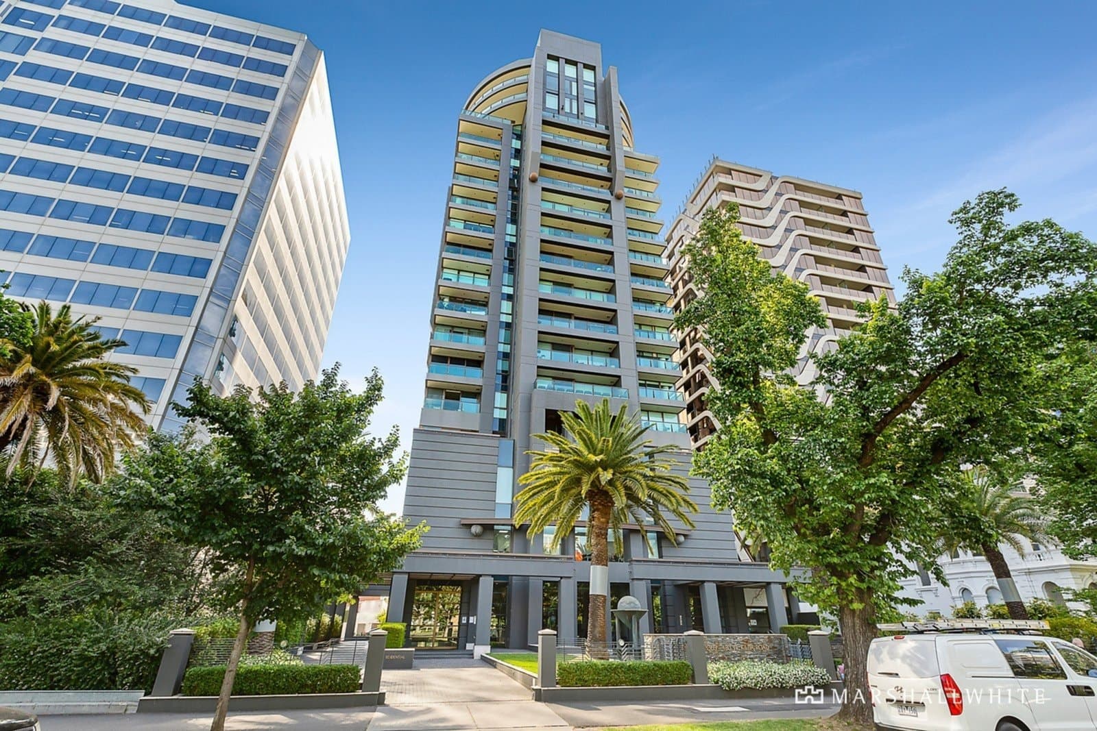 803/480 St Kilda Road, Melbourne - Image 1