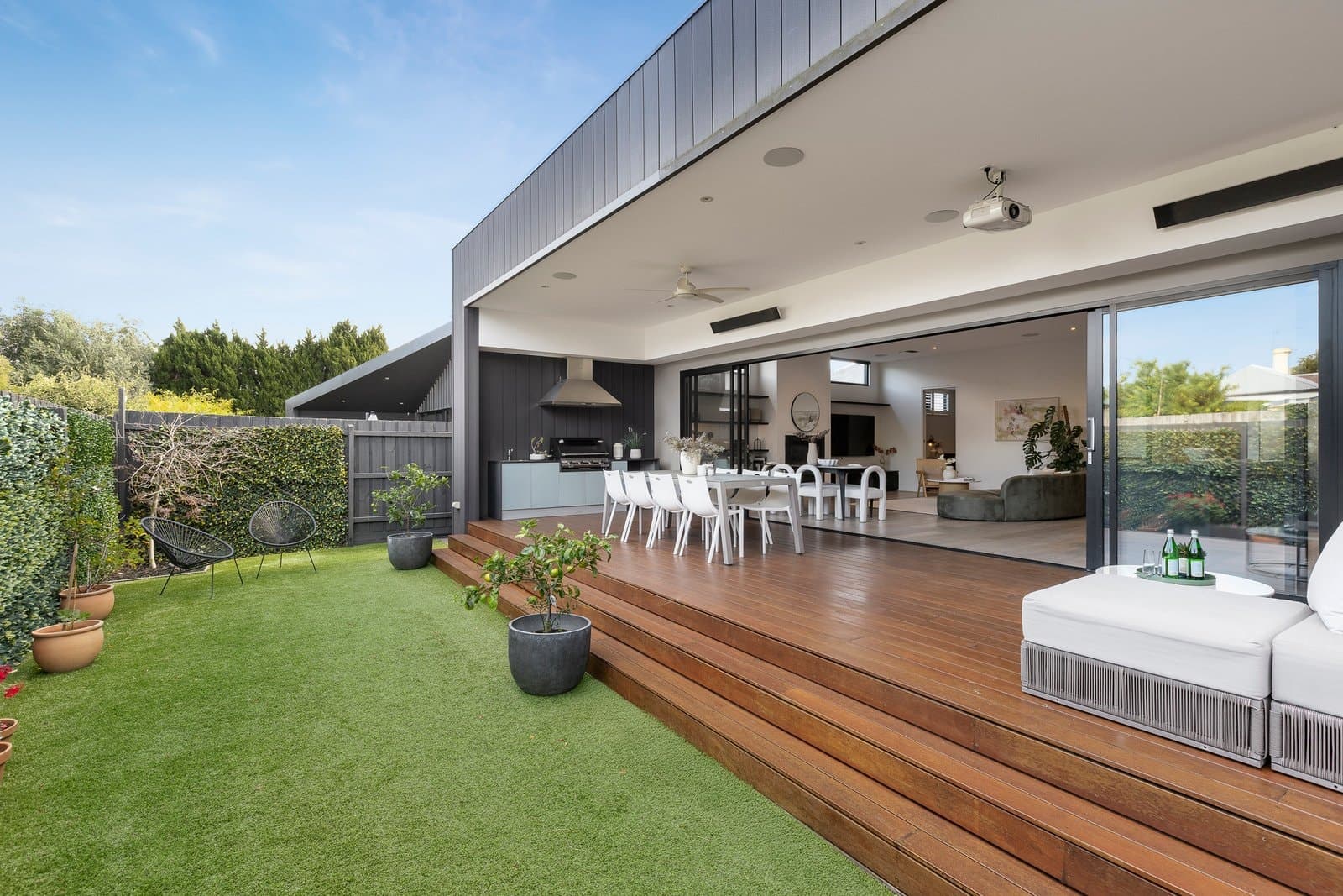 1 Long Street, Elsternwick - Image 1