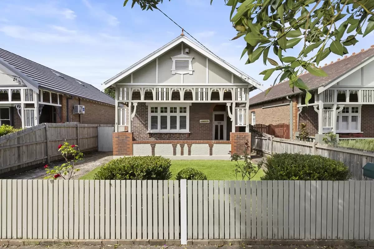 7 Wetherill Street, Croydon - Image 1