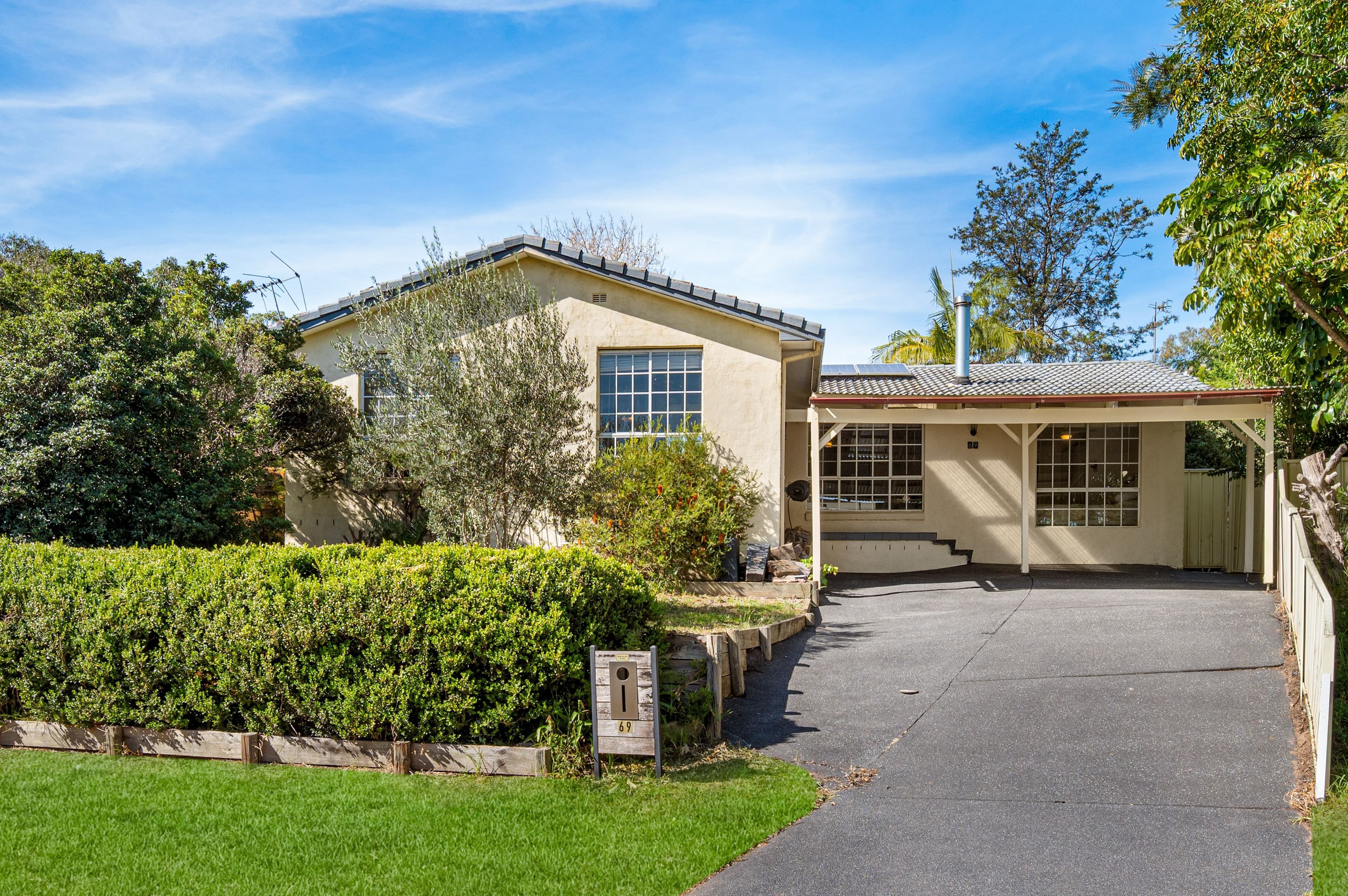 69 Lorenzo Crescent, Rosemeadow NSW 2560, Rosemeadow - Image 1