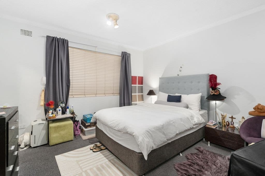 3/22 Kingston Road, Camperdown - Image 1
