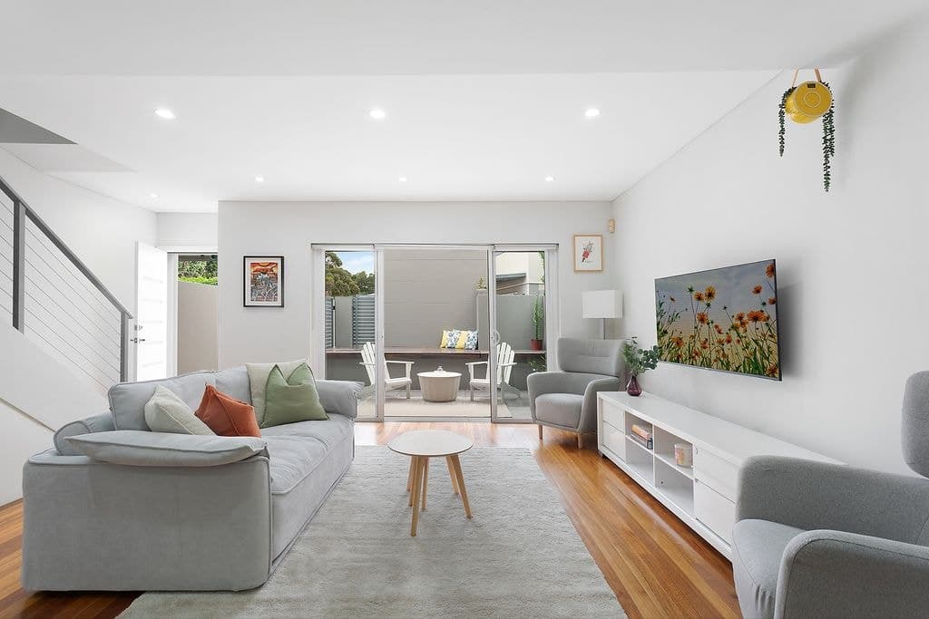 6/27-31 St Peters Street, St Peters - Image 1
