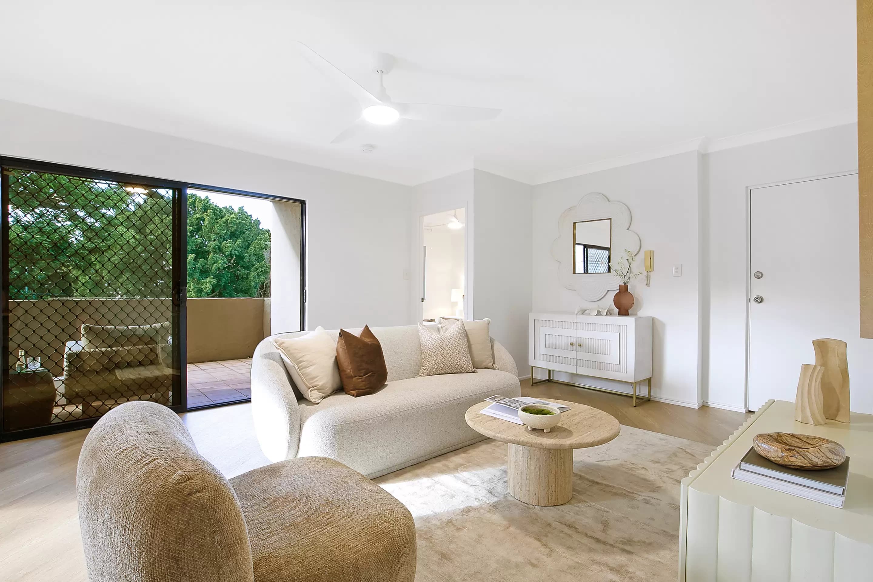 6/16 Jellicoe Street, Coorparoo, Coorparoo - Image 1