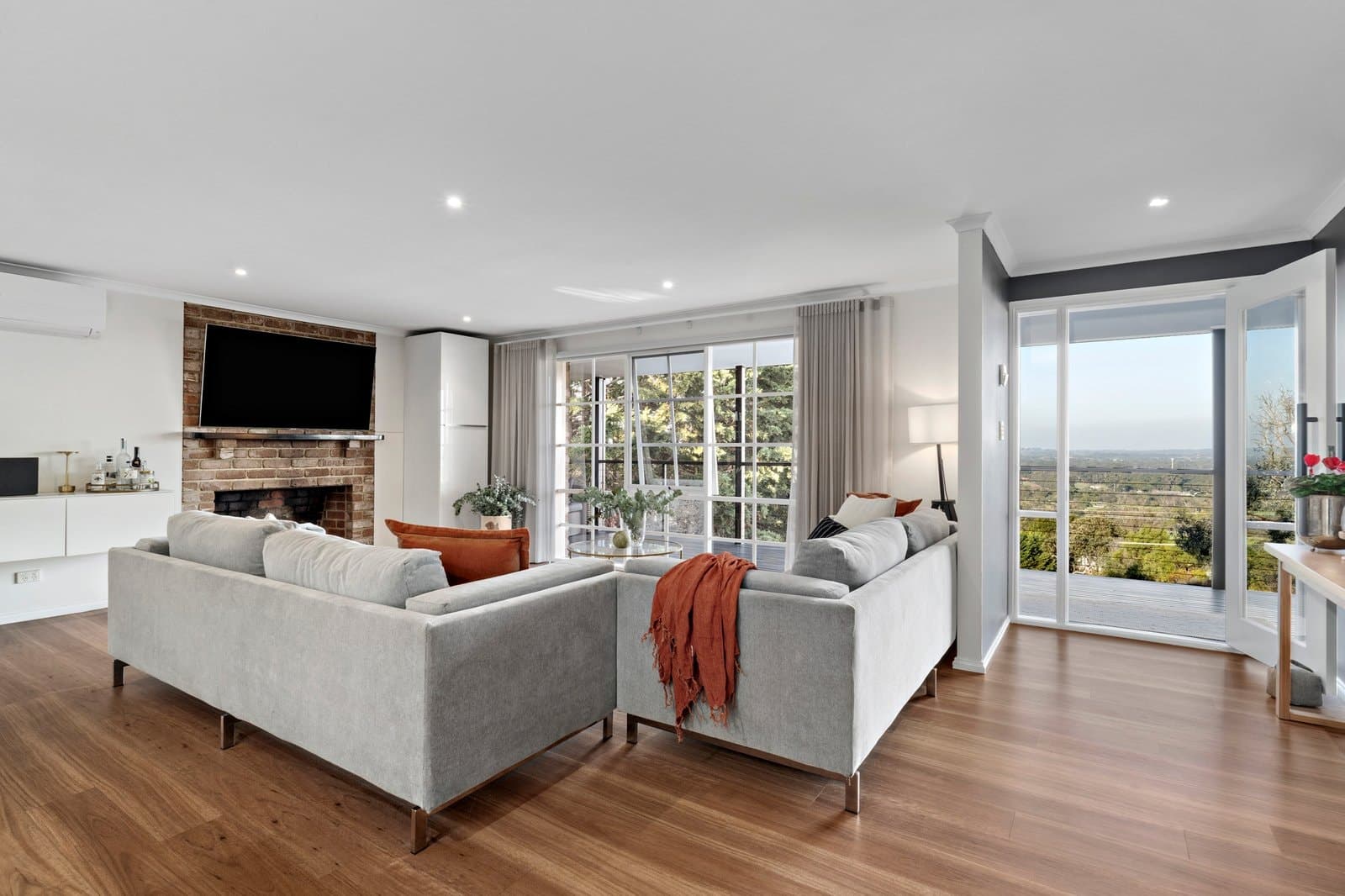 25-27 Eumeralla Grove, Mount Eliza - Image 1