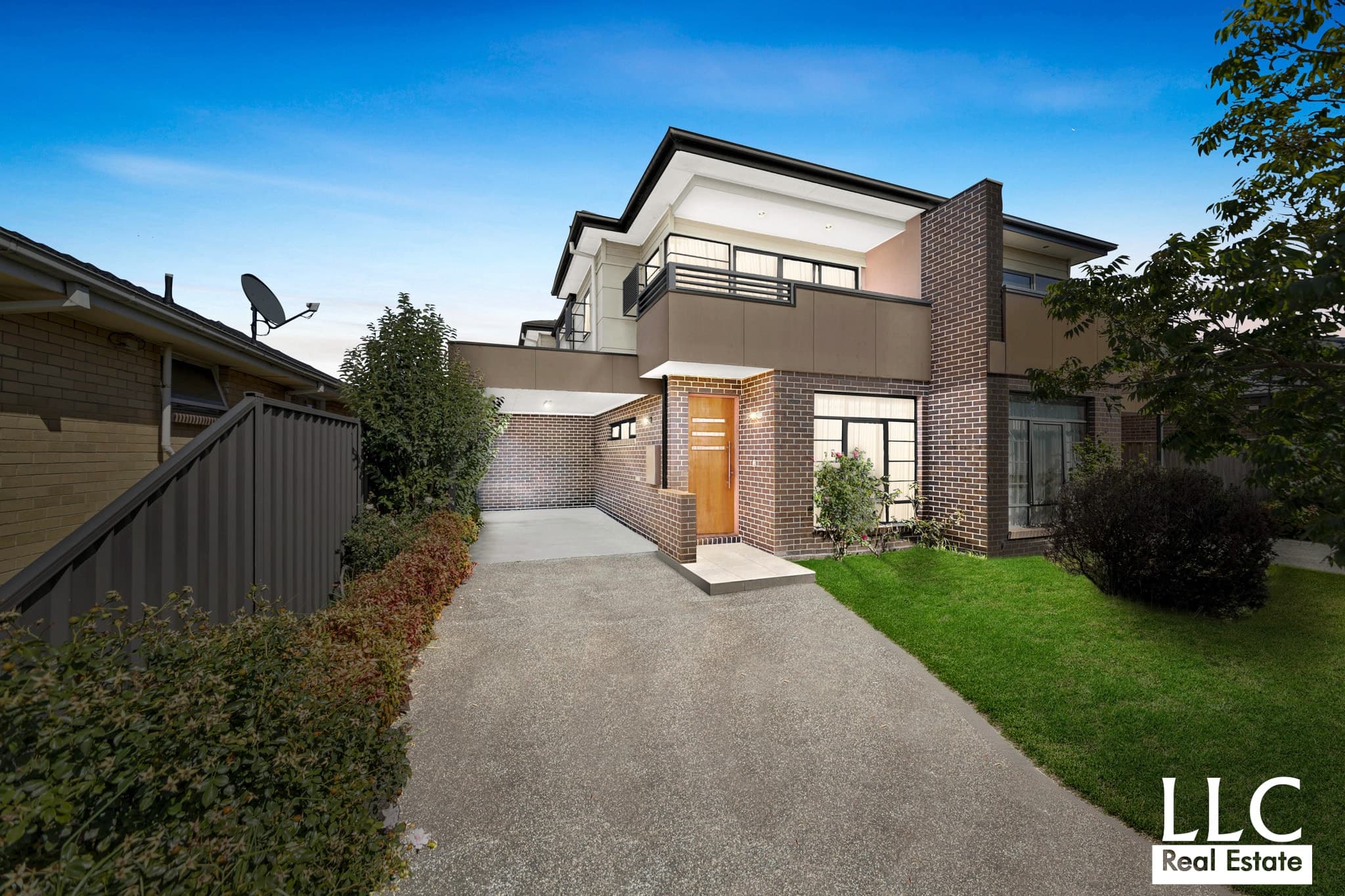 21B Kingsley Grove, Mount Waverley - Image 1