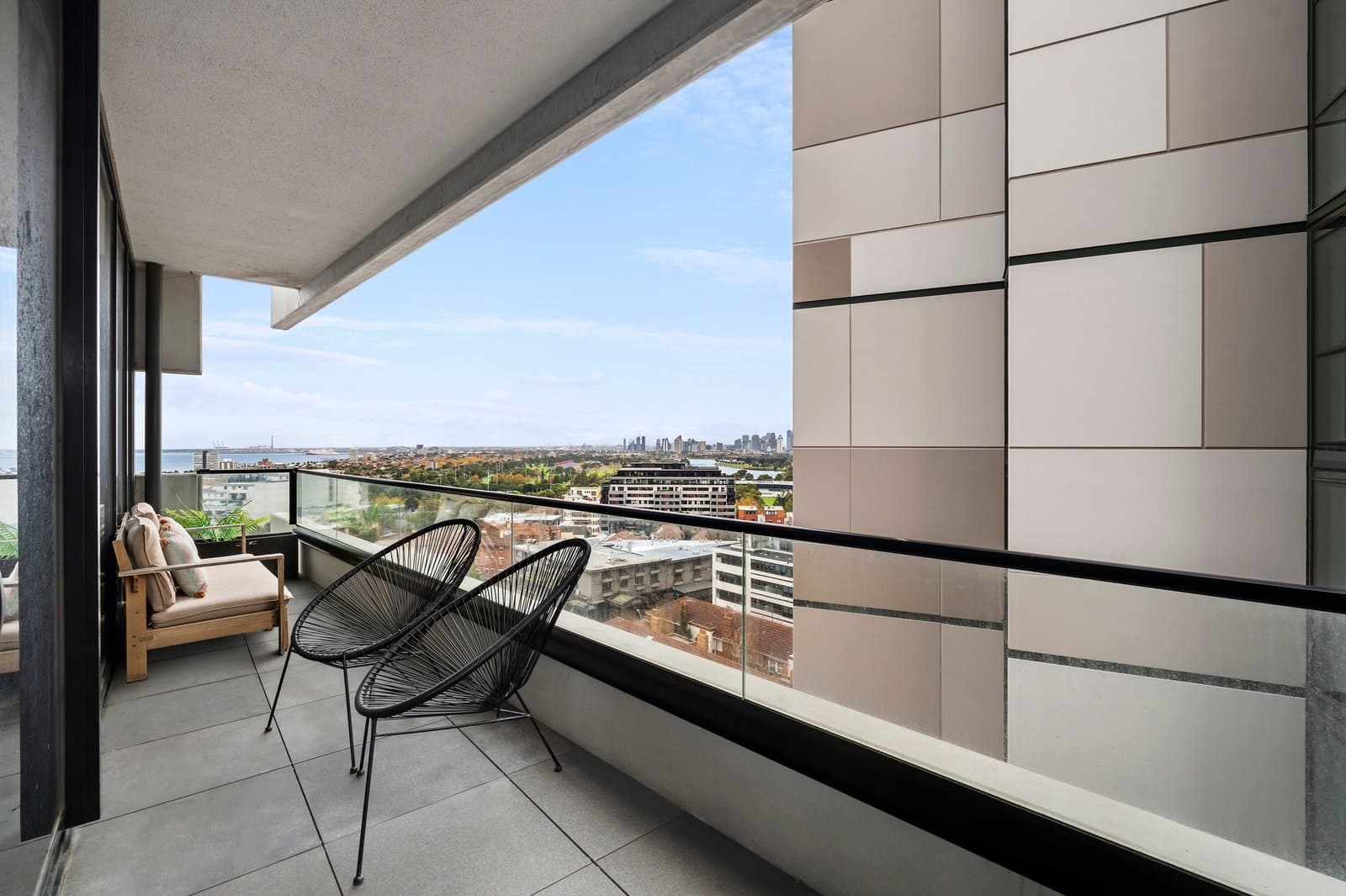 901/101 St Kilda Road, St Kilda - Image 1