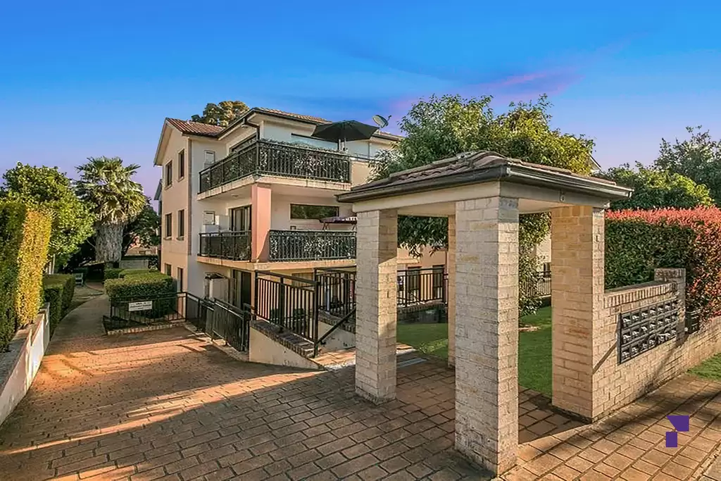 10/8-10 Melanie Street, Bankstown - Image 1