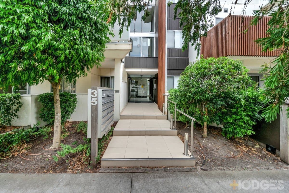 202 / 33-35 Childers Street, Mentone, VIC, 3194, Mentone - Image 1