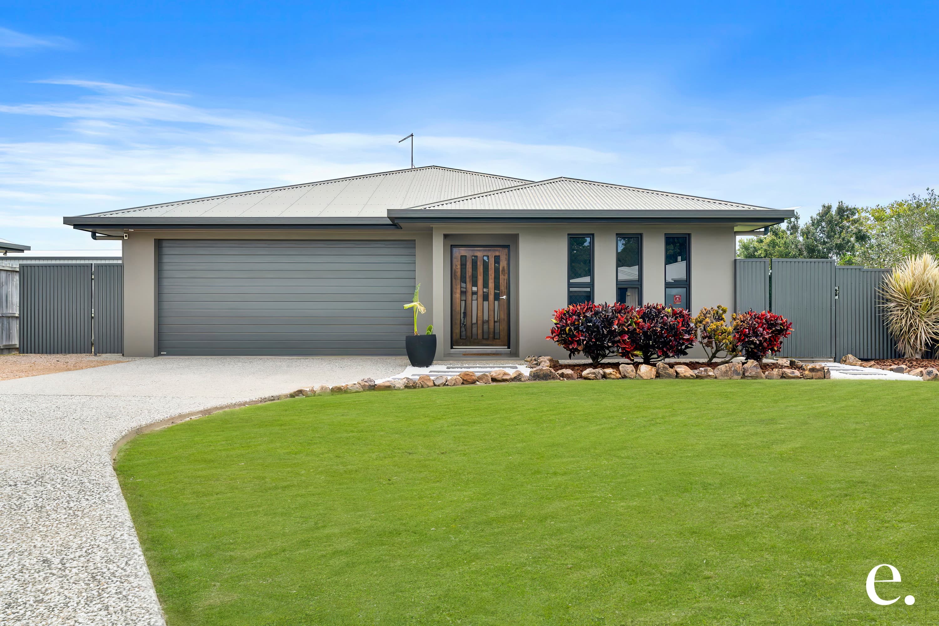 15 Amaroo Drive, Mareeba - Image 1
