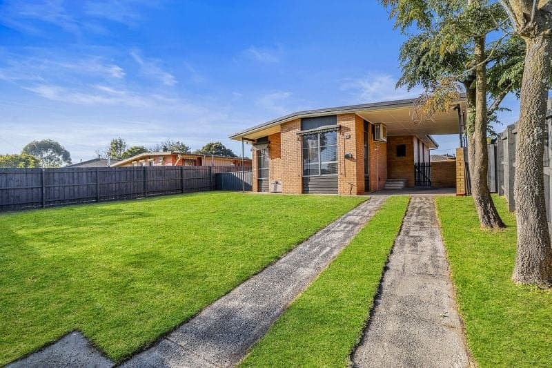 34 Whitewood Street, Frankston North VIC, Frankston North - Image 1