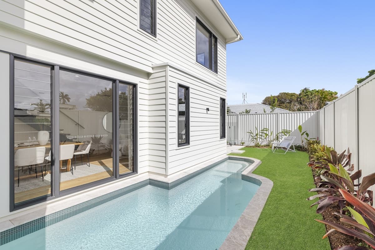 Residence Two of 218 Oceanic Drive, Bokarina - Image 1