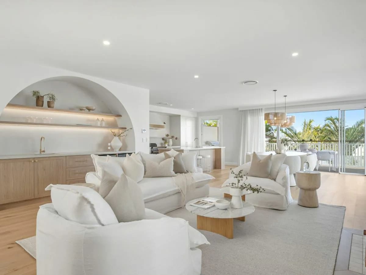 52 Southern Cross Parade, SUNRISE BEACH, Sunrise Beach - Image 1