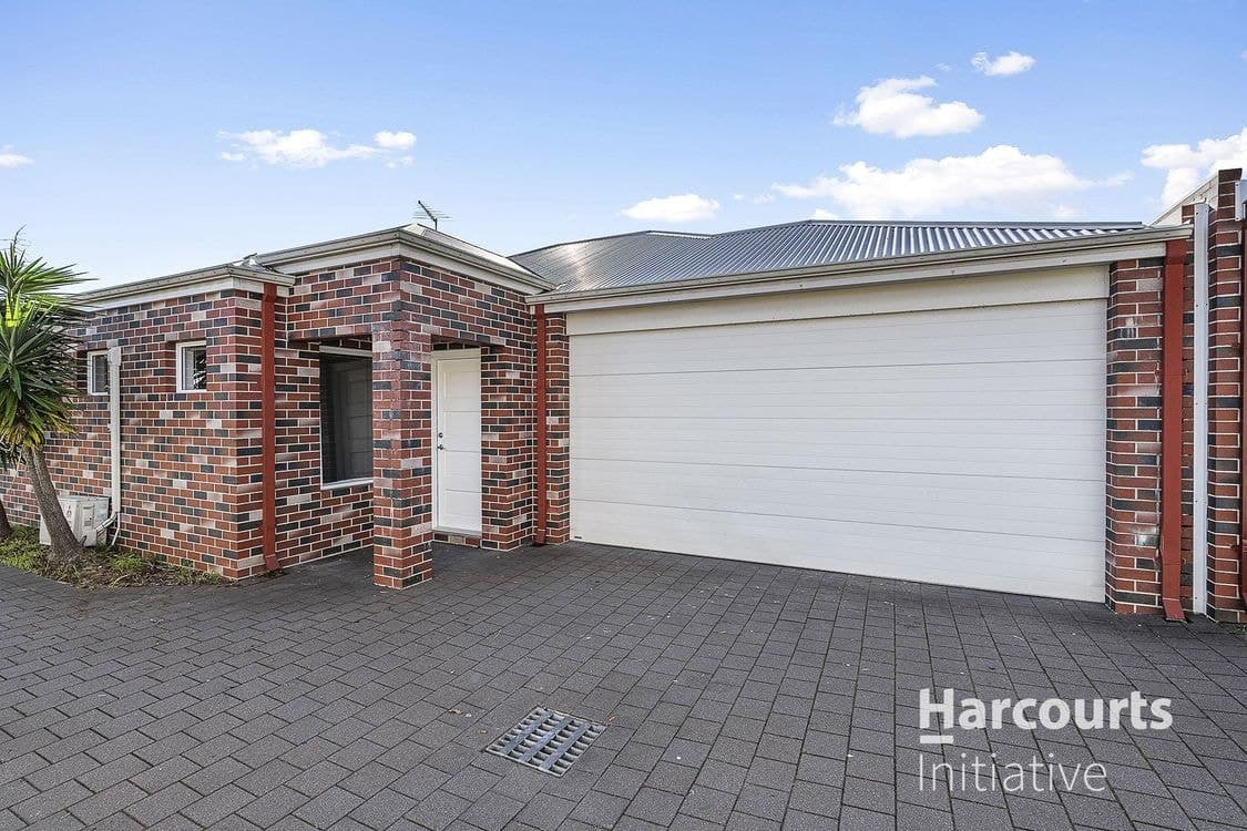 255B Mirrabooka Avenue, BALGA, WA 6061, Balga - Image 1
