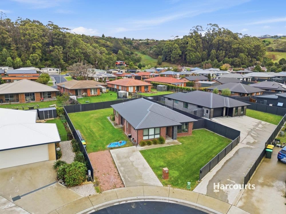 18 Barleen Place, WEST ULVERSTONE, TAS 7315, West Ulverstone - Image 1