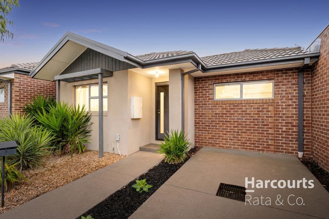 11 Chettam Street, Epping, VIC 3076, Epping - Image 1
