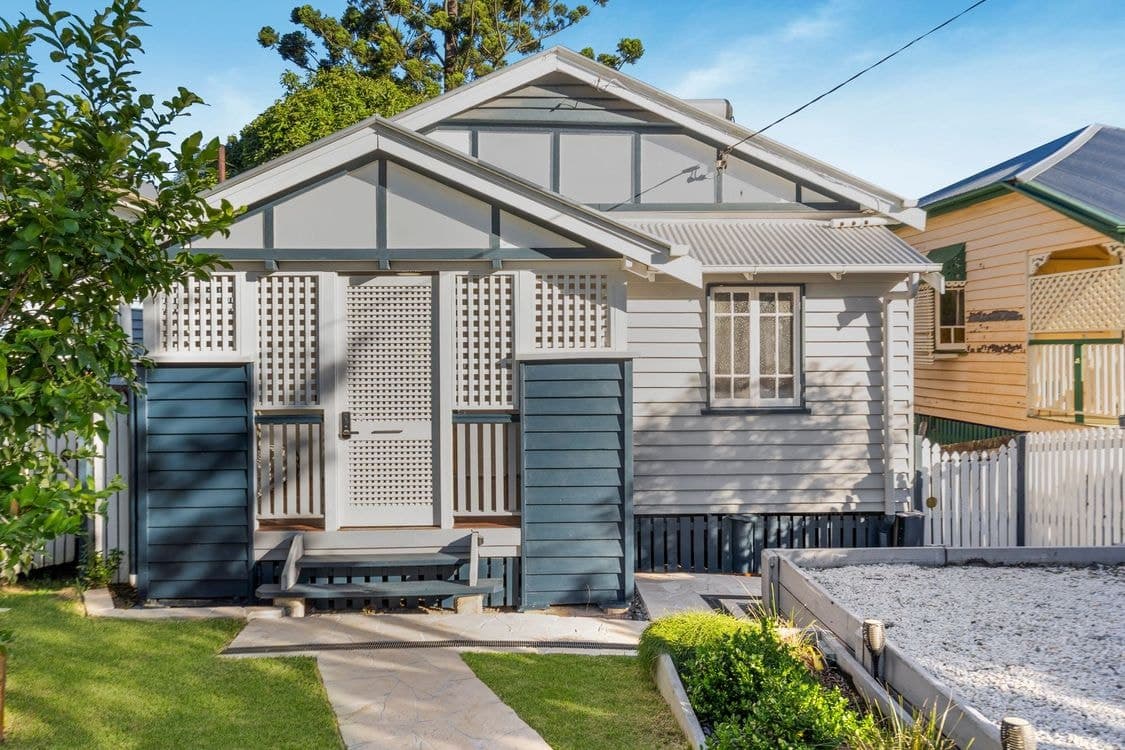 4 Cottenham Street, FAIRFIELD, QLD 4103, Fairfield - Image 1