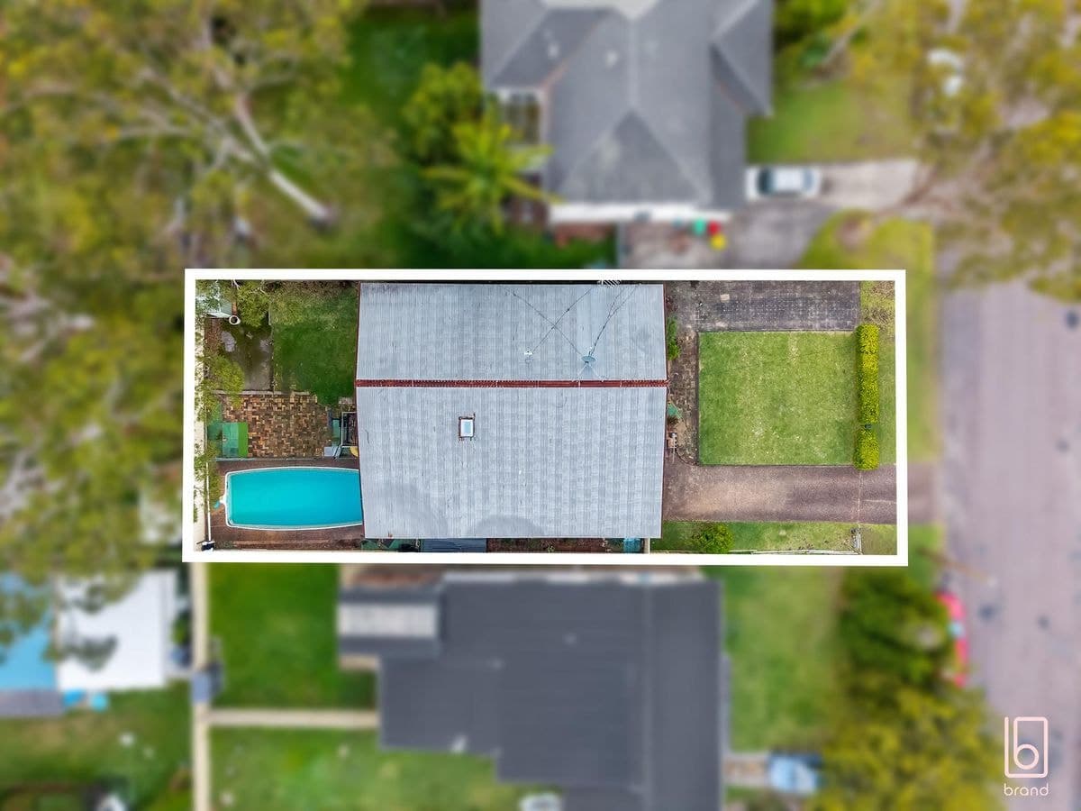 20 Kawana Avenue, BLUE HAVEN, Blue Haven - Image 1