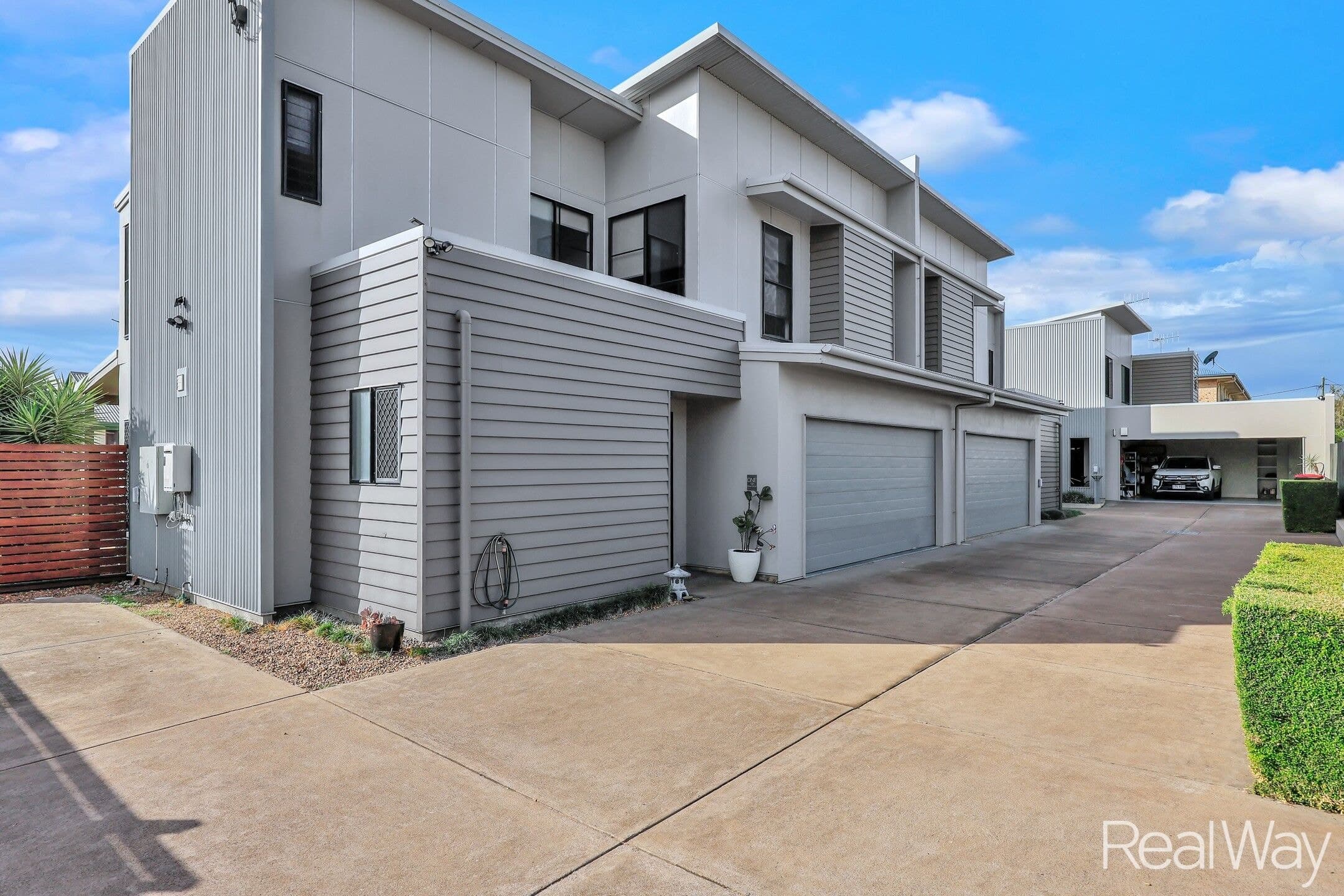 1 / 12 Water Street, Bundaberg South QLD 4670, Bundaberg South - Image 1