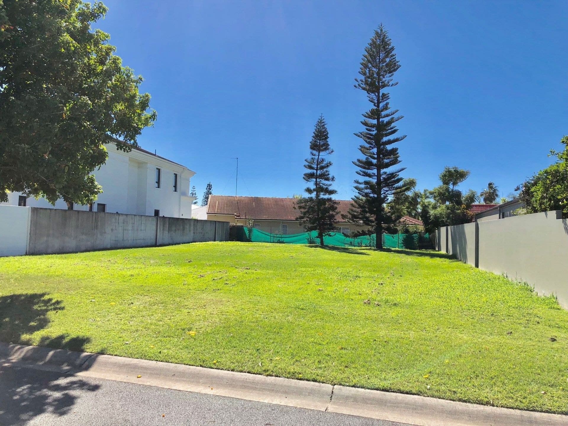 6 Waterview Crescent, Sorrento - Image 1
