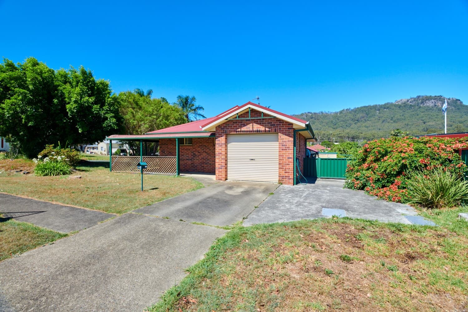 D_54 “A NICE 2 BED VILLA ”, Bulahdelah - Image 1