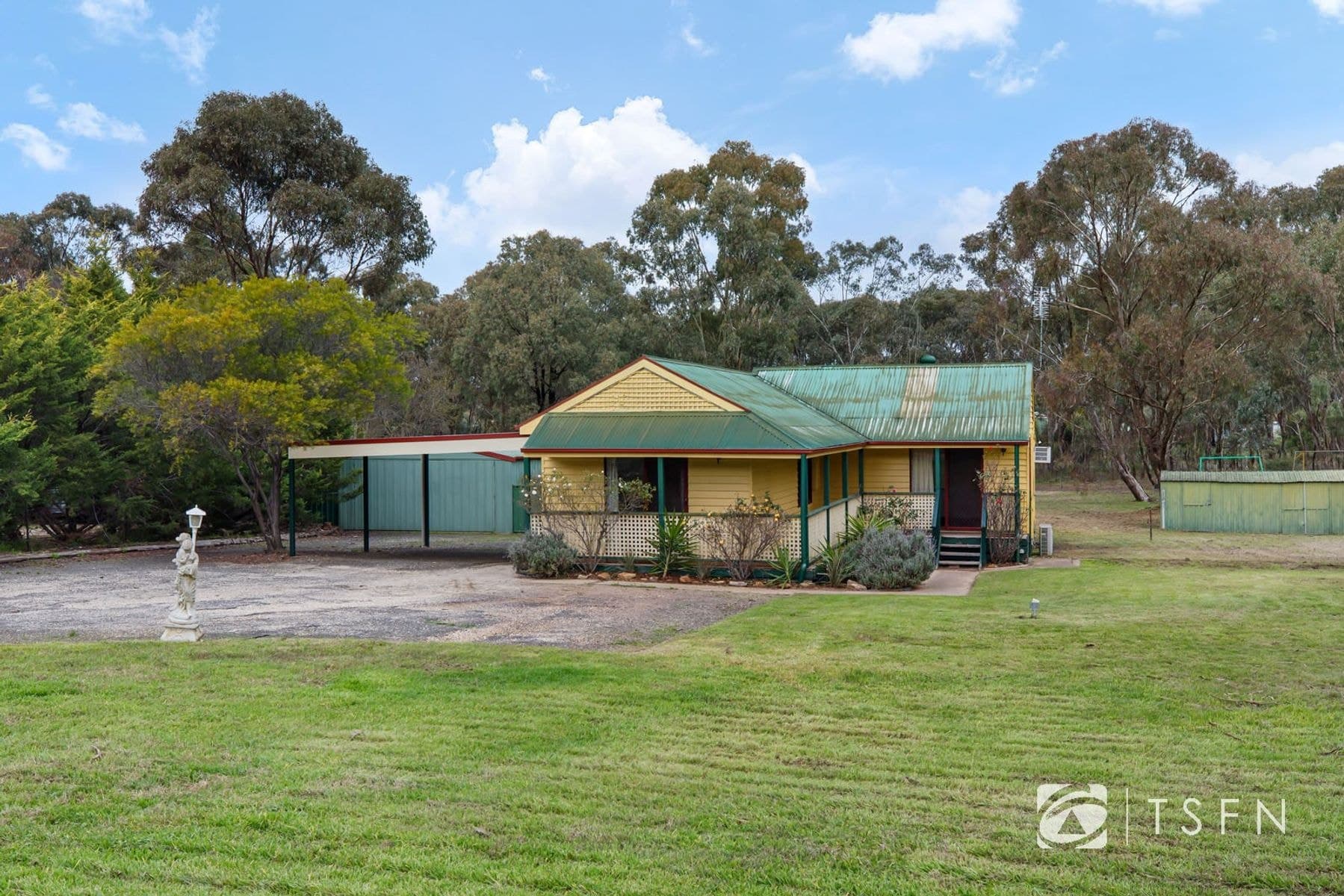 9 Higgins Hill Drive, Maiden Gully VIC 3551, Maiden Gully - Image 1