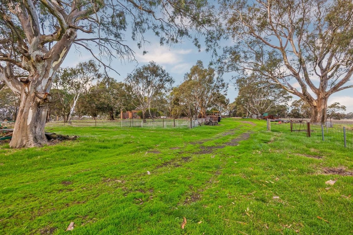127 Challicum Road, BUANGOR, VIC 3375, Buangor - Image 1
