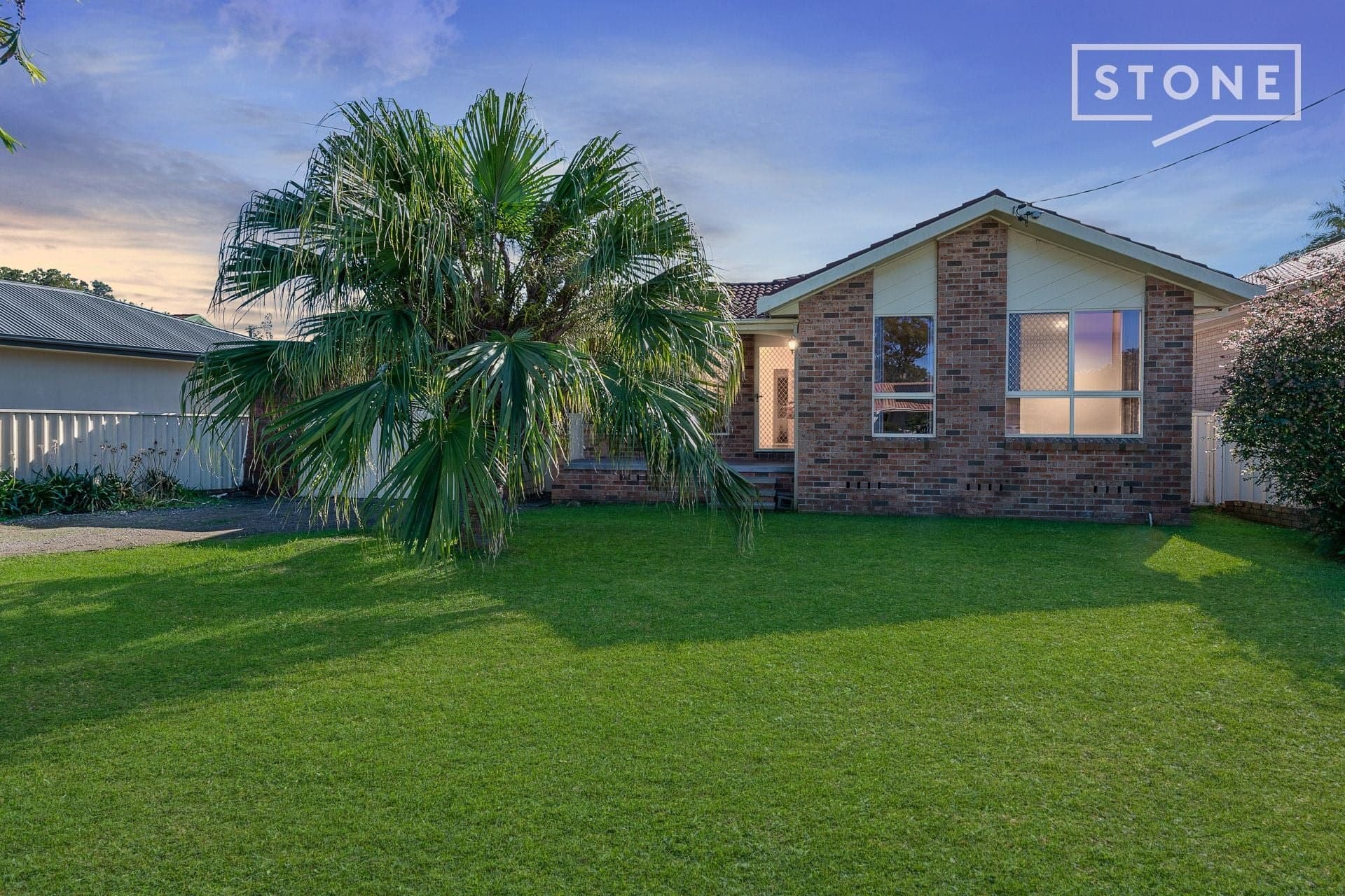 21 Burke Street, Swansea, Swansea - Image 1