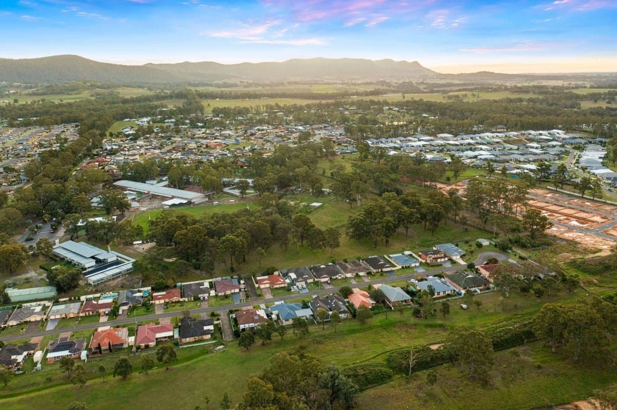 1&2/25 Links Avenue, Cessnock, Cessnock - Image 1