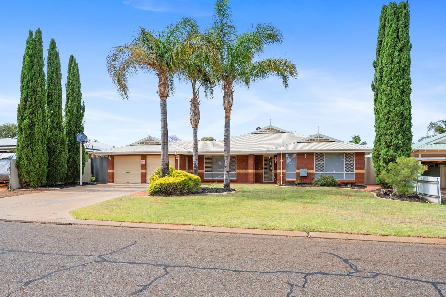 7 Windarra Way, Hannans WA 6430, Hannans - Image 1