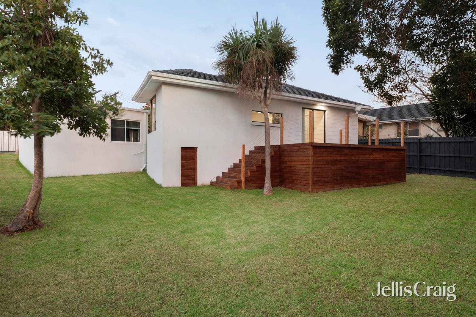 5 Chantilly Street, Mount Waverley, Mount Waverley - Image 1
