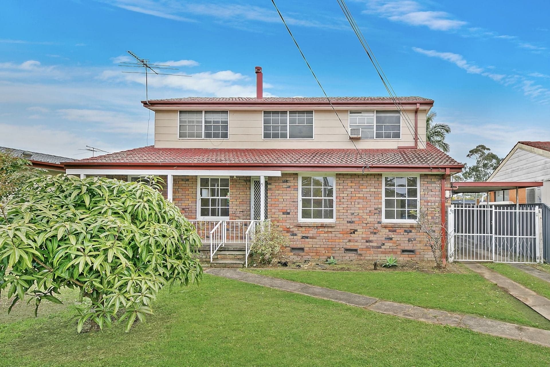 5 Greenmeadows Crescent Toongabbie NSW, Toongabbie - Image 1
