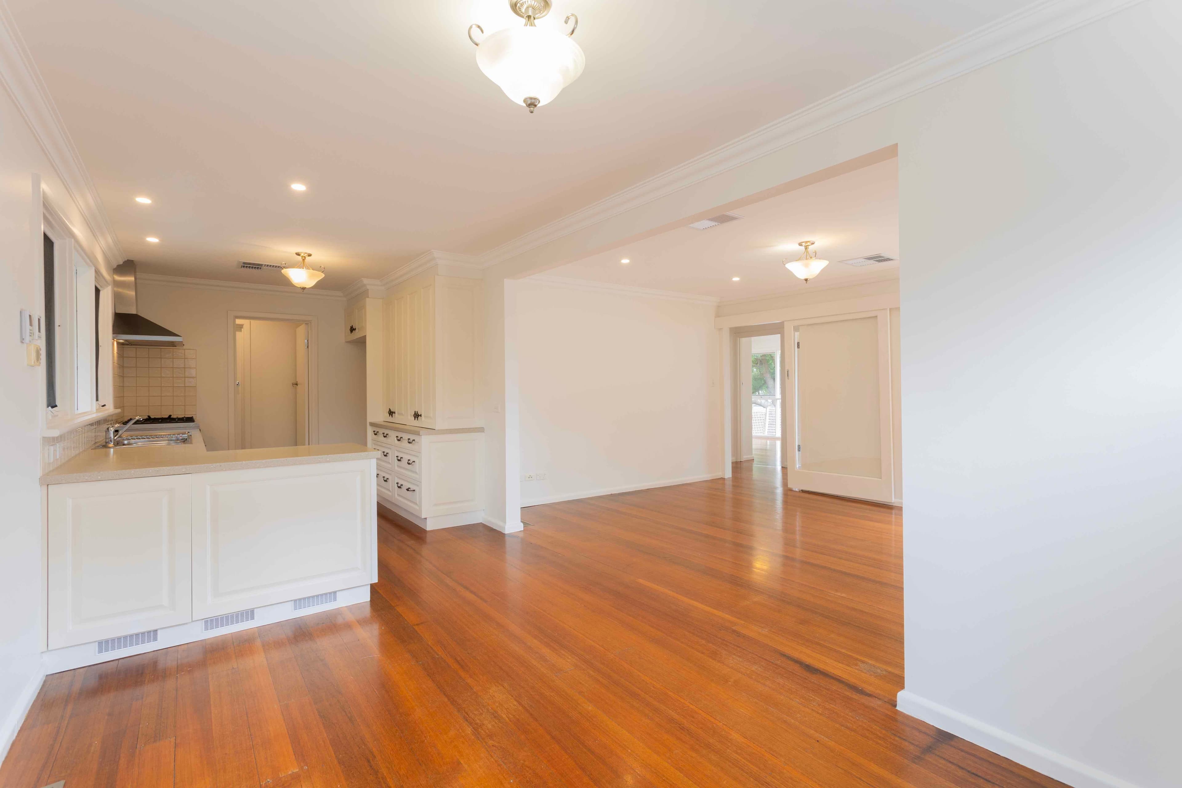 1/10 Orchid Avenue, Mornington, Mornington - Image 1