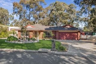 10 Christovic Place, Ascot - Image 1