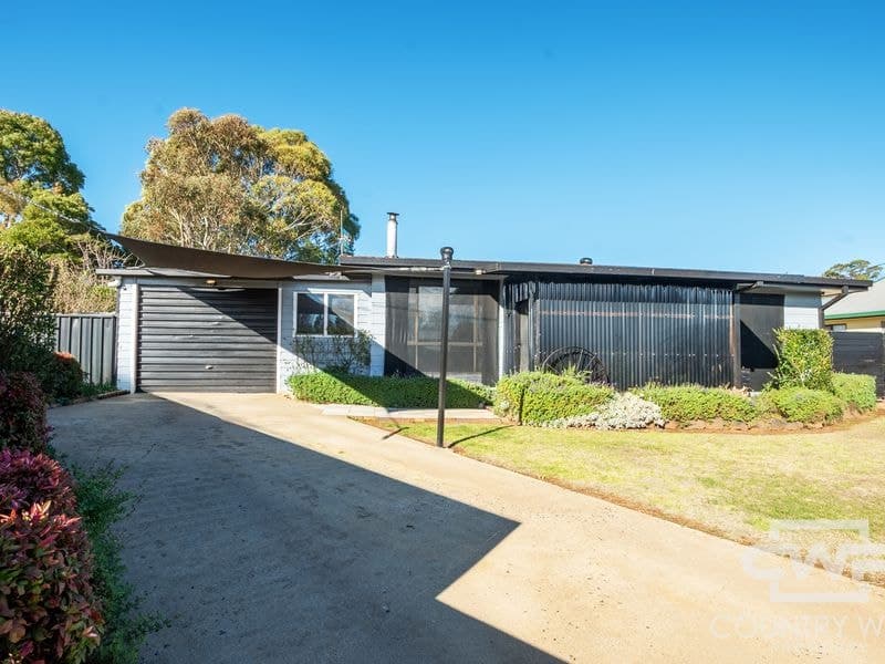 6 Coakes Street, Guyra, Guyra - Image 1