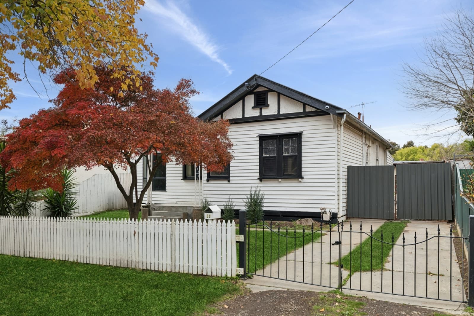 30 Wilson Street, LONG GULLY, Long Gully - Image 1