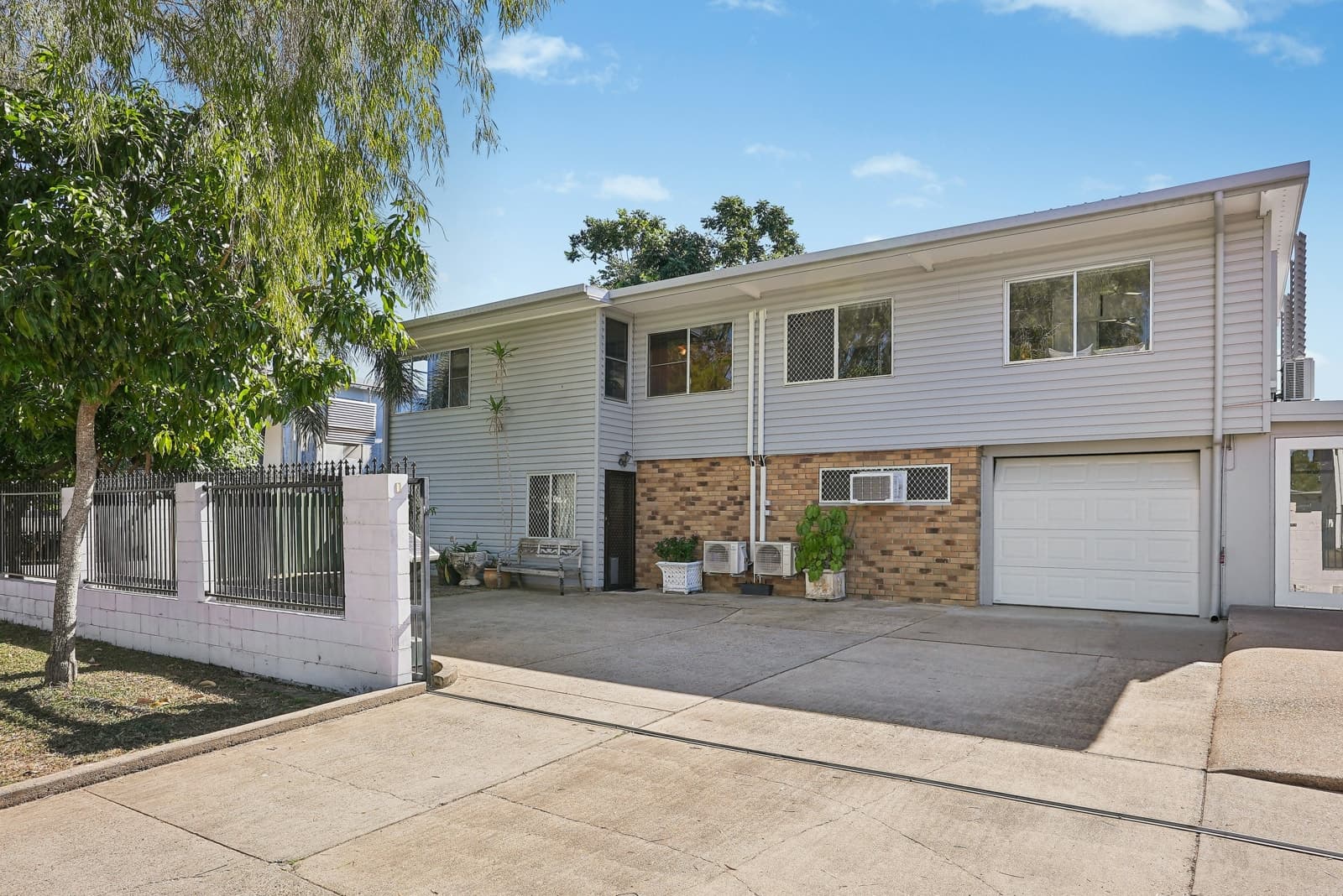 175 Mill Drive, KIRWAN, Kirwan - Image 1