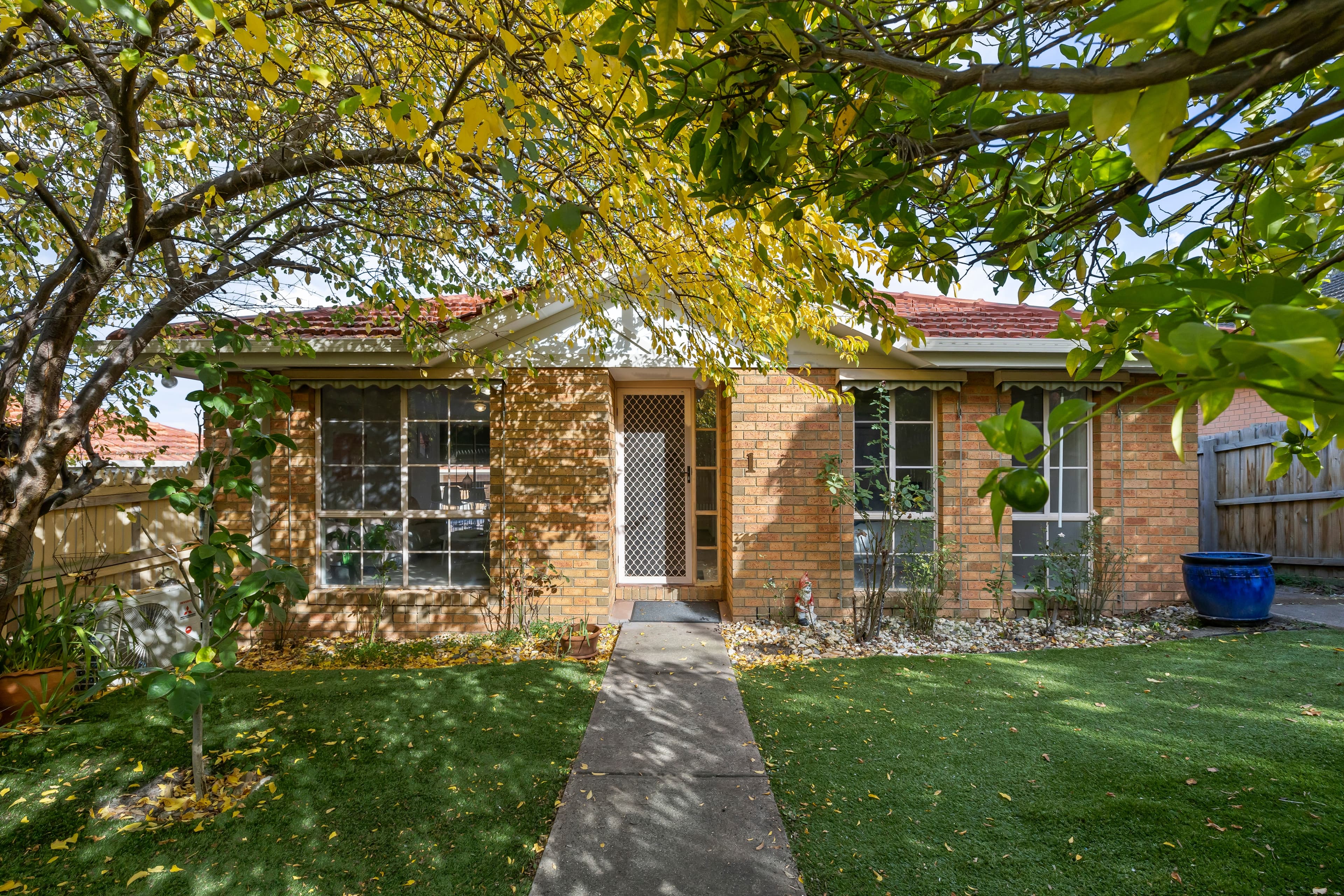 1/23 Christine Street, Viewbank, Viewbank - Image 1