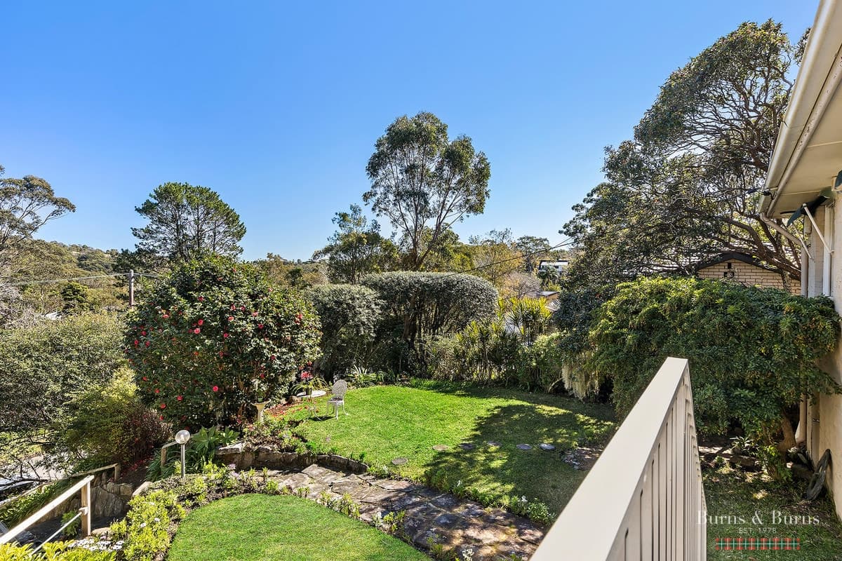33 Gould Avenue, St Ives Chase, St Ives Chase - Image 1