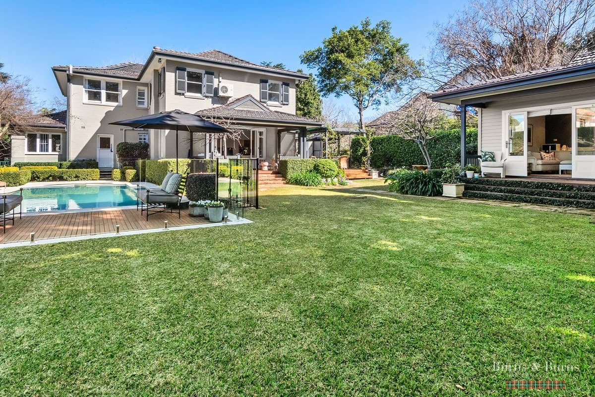 33 Brentwood Avenue, Warrawee, Warrawee - Image 1