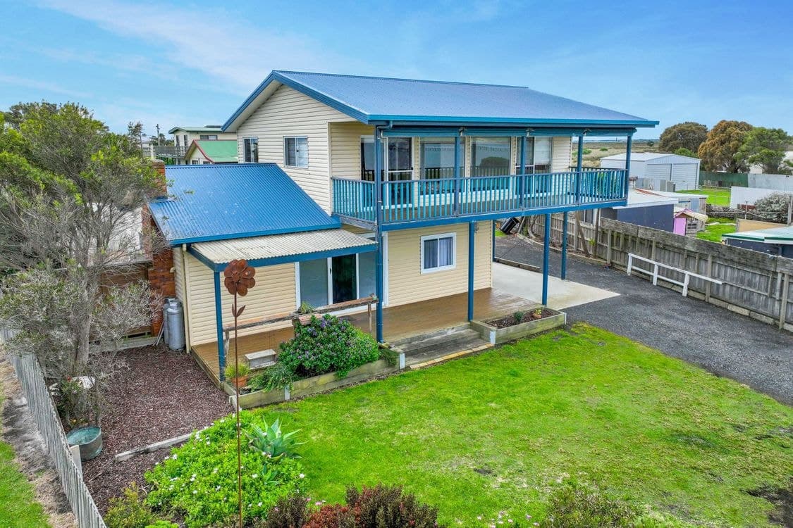 2 Beach Drive, MCLOUGHLINS BEACH, VIC 3874, McLoughlins Beach - Image 1