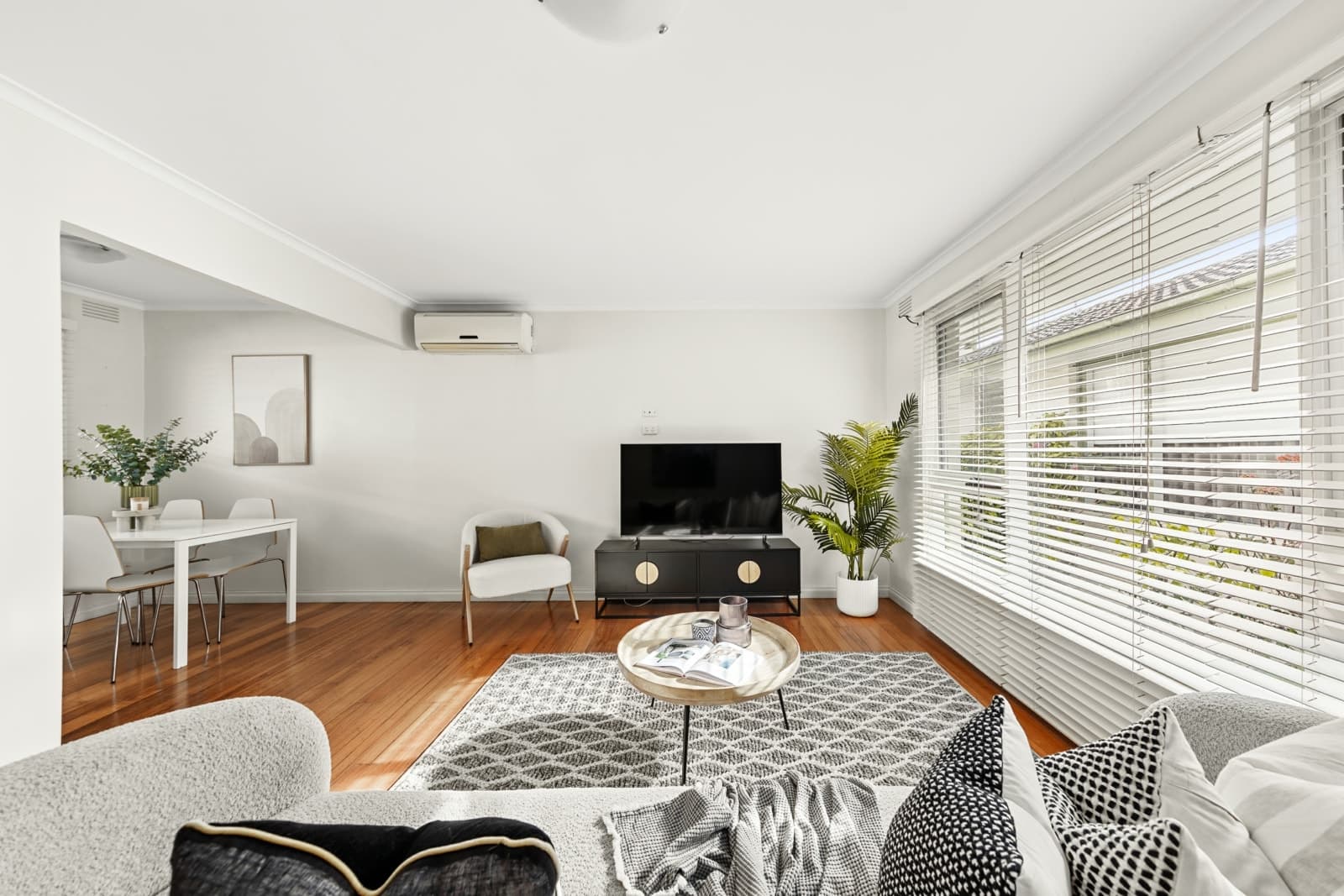 1/4 Leddy Street, FOREST HILL, Forest Hill - Image 1